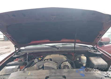 2008 Chevrolet Suburban 1500 Lt z USA, uszkodzony, nr VIN 1GNFK16308J116758